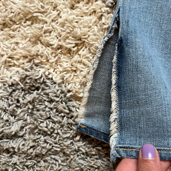 TEXTILE elizabeth & james stewart flare jean rips & slits sz 27 EUC light wash - Picture 6 of 14